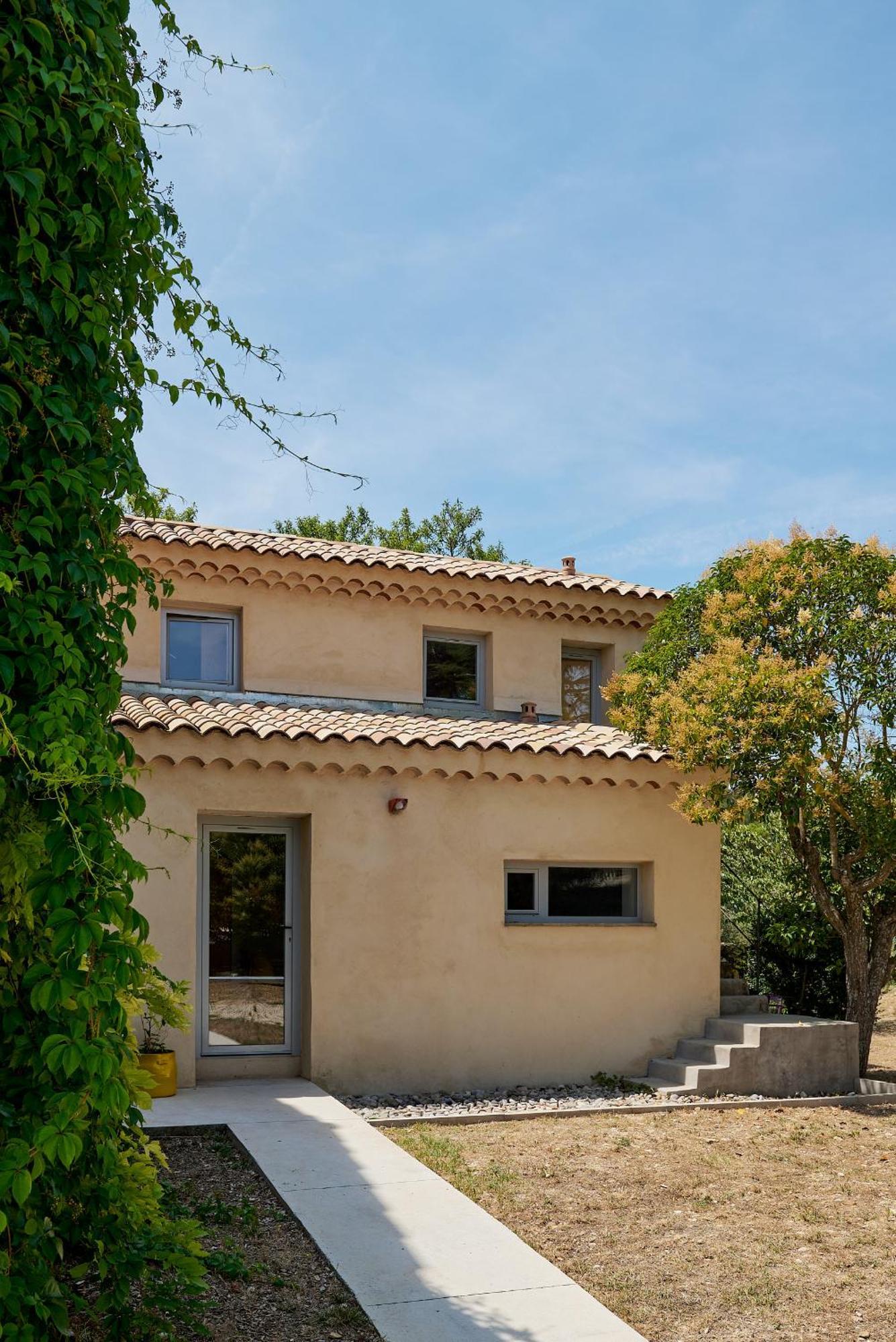 Domaine La Ferme Hi Bride Bed & Breakfast Villelaure ภายนอก รูปภาพ