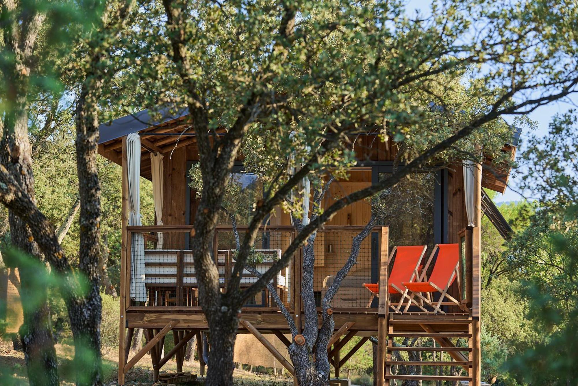 Domaine La Ferme Hi Bride Bed & Breakfast Villelaure ภายนอก รูปภาพ