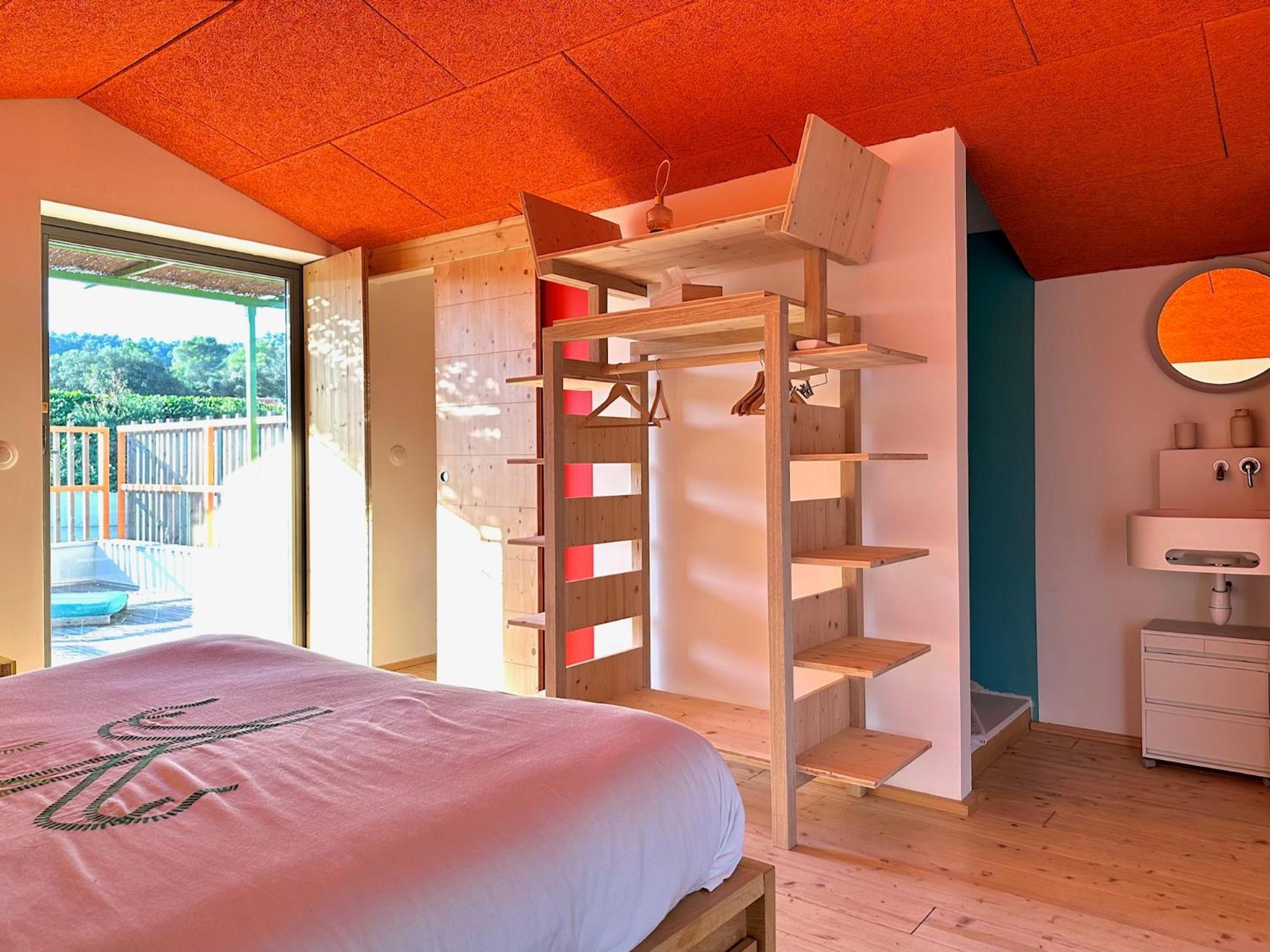 Domaine La Ferme Hi Bride Bed & Breakfast Villelaure ภายนอก รูปภาพ